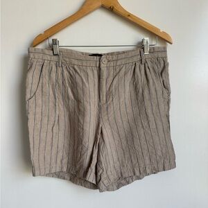 Peruvian Connection 100% Linen Brown Tan Women Shorts 14 Pockets Lightweight
